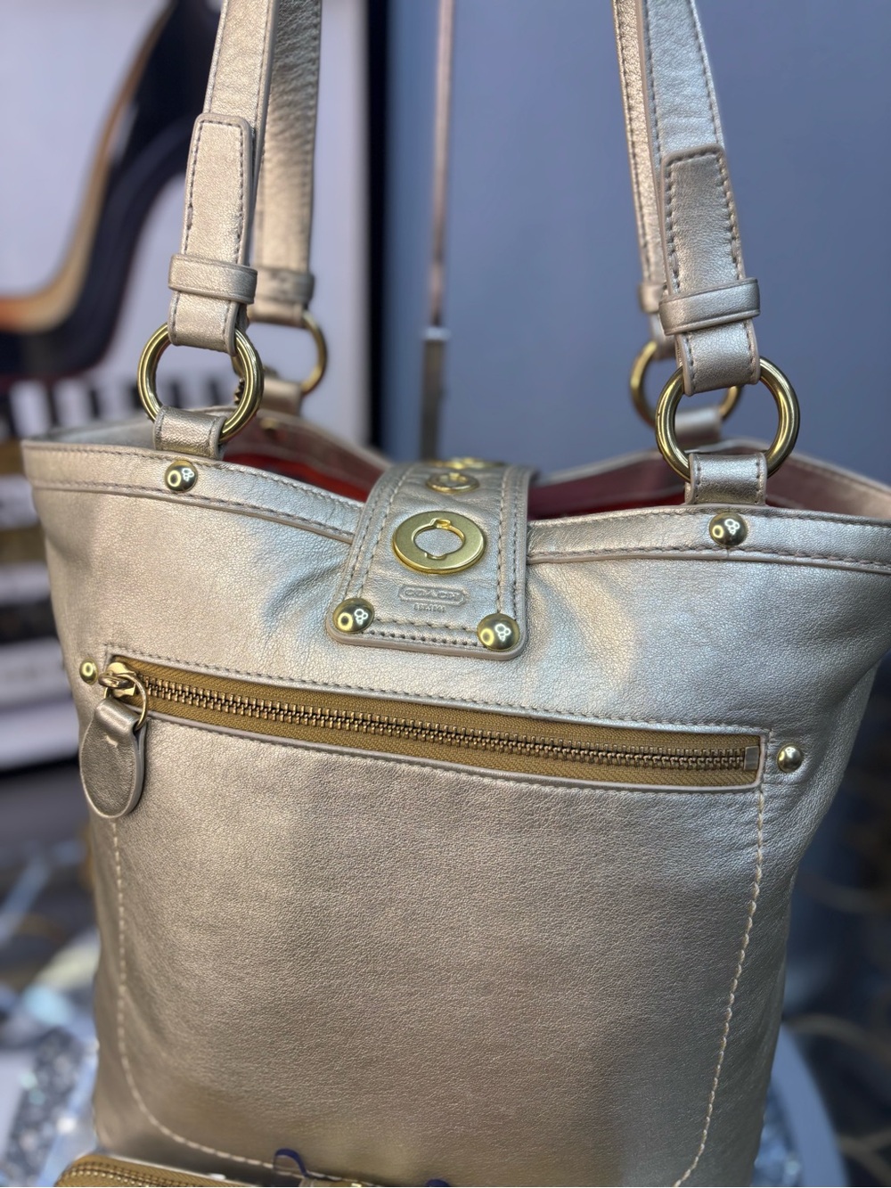 Coach 2009 Lily Legacy Metallic Gold Shoulder Bag w/matching wallet NWOT - Picture 5 of 17